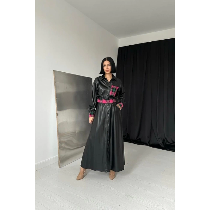 Siyah Garnili Etekli Deri Takım