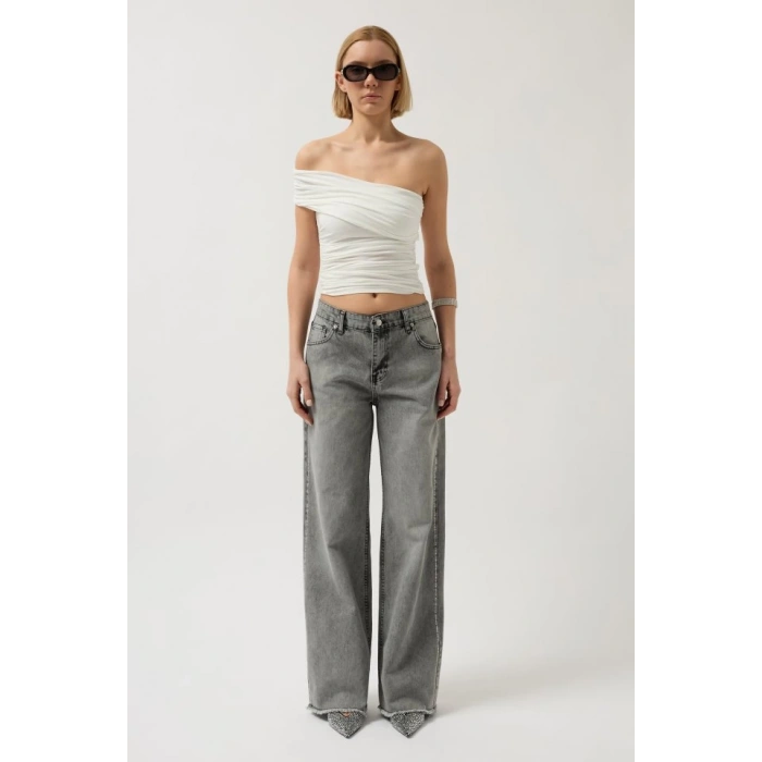 Taş Şerit Detaylı Jean