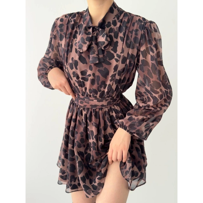 Tepa Fiyonk Detay Elbise