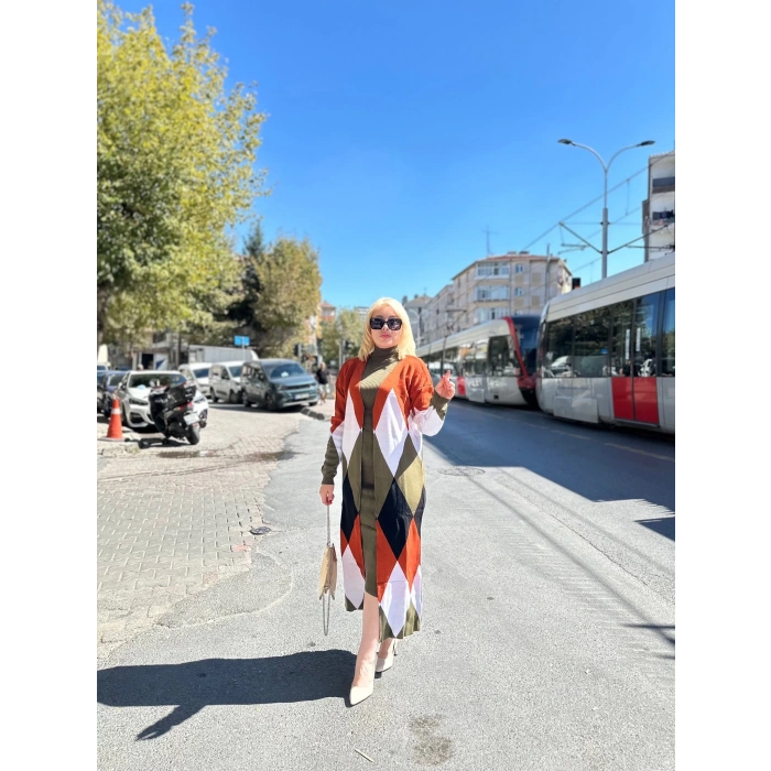 Uzun hırka içi elbise ikili triko takım ekose baklava desen haki kırmızı