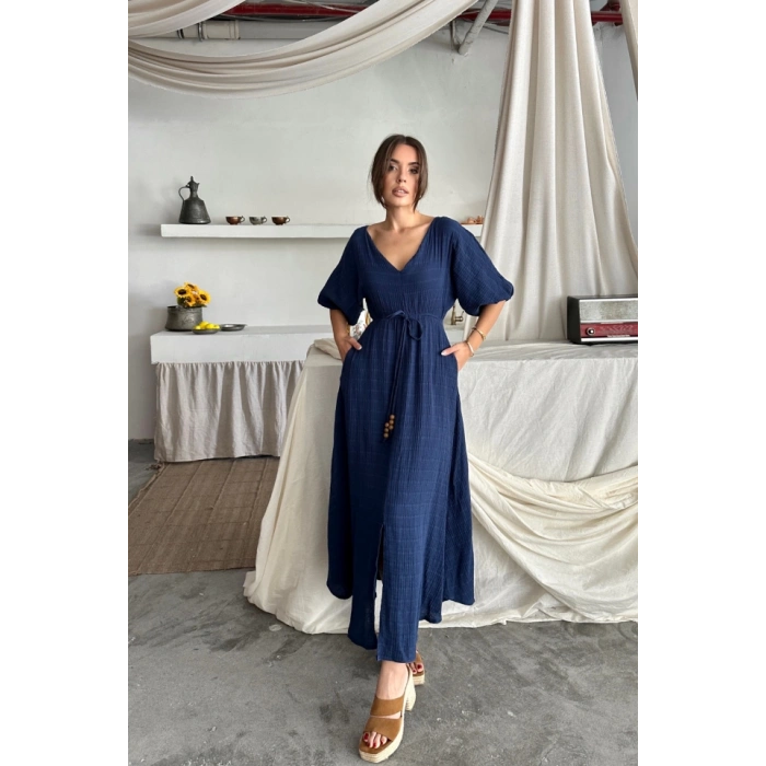 V YAKA BEL BONCUK BAĞLAMALI MÜSLİN ELBİSE YIRTMAÇ DETAYLI - Lacivert