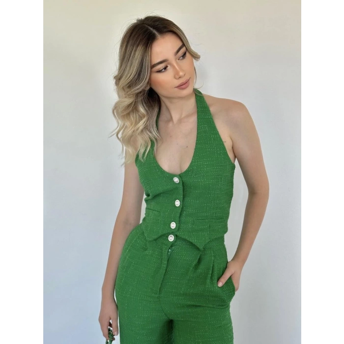 Yeşil Yelek Ve Pantolon Takım