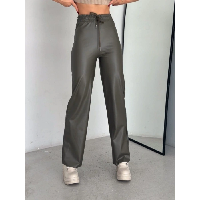 Yüksek Bel Geniş Paça Içi şardonlu Deri Pantolon.