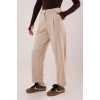 Kapama Cep Detaylı Krem Pantolon