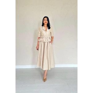 Bej İnce Kemerli Fırfırlı Ceket Ve Büzgülü Etek Takım