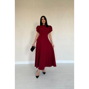 Bordo Arkası Fiyonk Garnili Britli Elbise