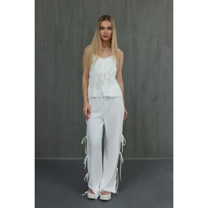 Fiyonklu Bluz Takım - Beyaz