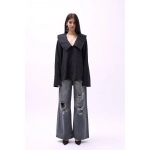 Geniş Yaka Volan Kol Gömlek