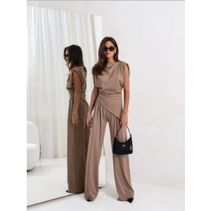 Kadın Dalgıç Kumaş Sıfır Kol Bluz Ve Bol Kesim Pantolon Ikili Takım