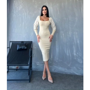 Kadın Kare Yaka Kolları Manşet Ve Tül Detay Fırsat ürün Midi Boy Elbise