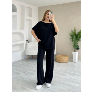 Kadın Kısa Kollu Kayık Yakalı Dikiş Izi Detaylı Viskon Iki Iplik Bluz Ve Pantolon Ikili Takım