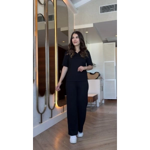 Kadın Kısa Kollu Yakalı Viskon Iki Iplik Bluz Ve Pantolon Ikili Takım