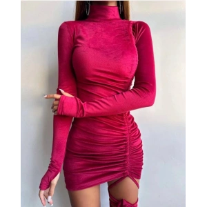 Kadın Uzun Kollu Balıkçı Yaka Büzgü Ve Gül Detay Kadife Kumaş Mini Elbise