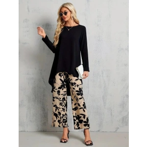 Kadın Uzun Kollu Bisiklet Yaka Asimetrik Kesim Detaylı Viskon Bluz Ve çiçek Desenli Iki Iplik Pantolon