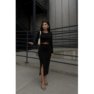 Kadın Uzun Kollu Bisiklet Yaka Kısa Krop Dalgıç Bluz Ile önden Yırtmaçlı Uzun Etek Ikili Takım