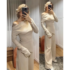 Kadın Uzun Kollu Omuzlardan Açık Asimetrik Kesim Kaşkorse Bluz Ve Pantolon Ikili Pantolon