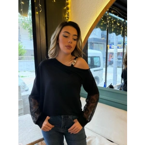 Kadın Uzun Kollu Tek Omuzu Açık Askılı Toka Ve Dantel Detay Viskon Iki Iplik Bluz