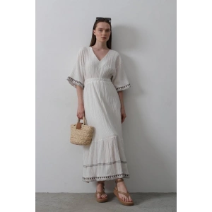 KolEtekNakışlıElbise - Beyaz