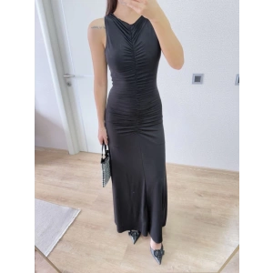 Kolsuz Büzgülü Uzun Elbise - Siyah