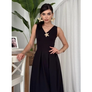 Late Yıldız Detaylı Elbise