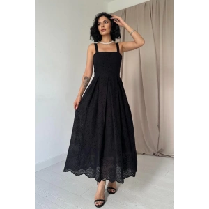 Siyah Askılı Aparatlı Brode Elbise