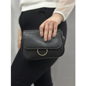 Siyah cilt mossi çanta