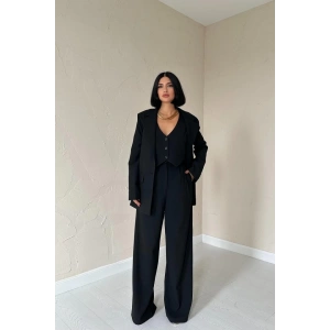 Siyah Klas Ceket Ve Yelek Ve Pantolon Takım