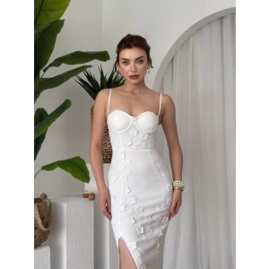 Stor Gül Detaylı Elbise