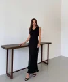 Pamuk V Yaka Yırtmaçlı Uzun Elbise-siyah