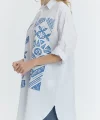 Şili çiçek figürlü oversize kadın gömlek-Beyaz