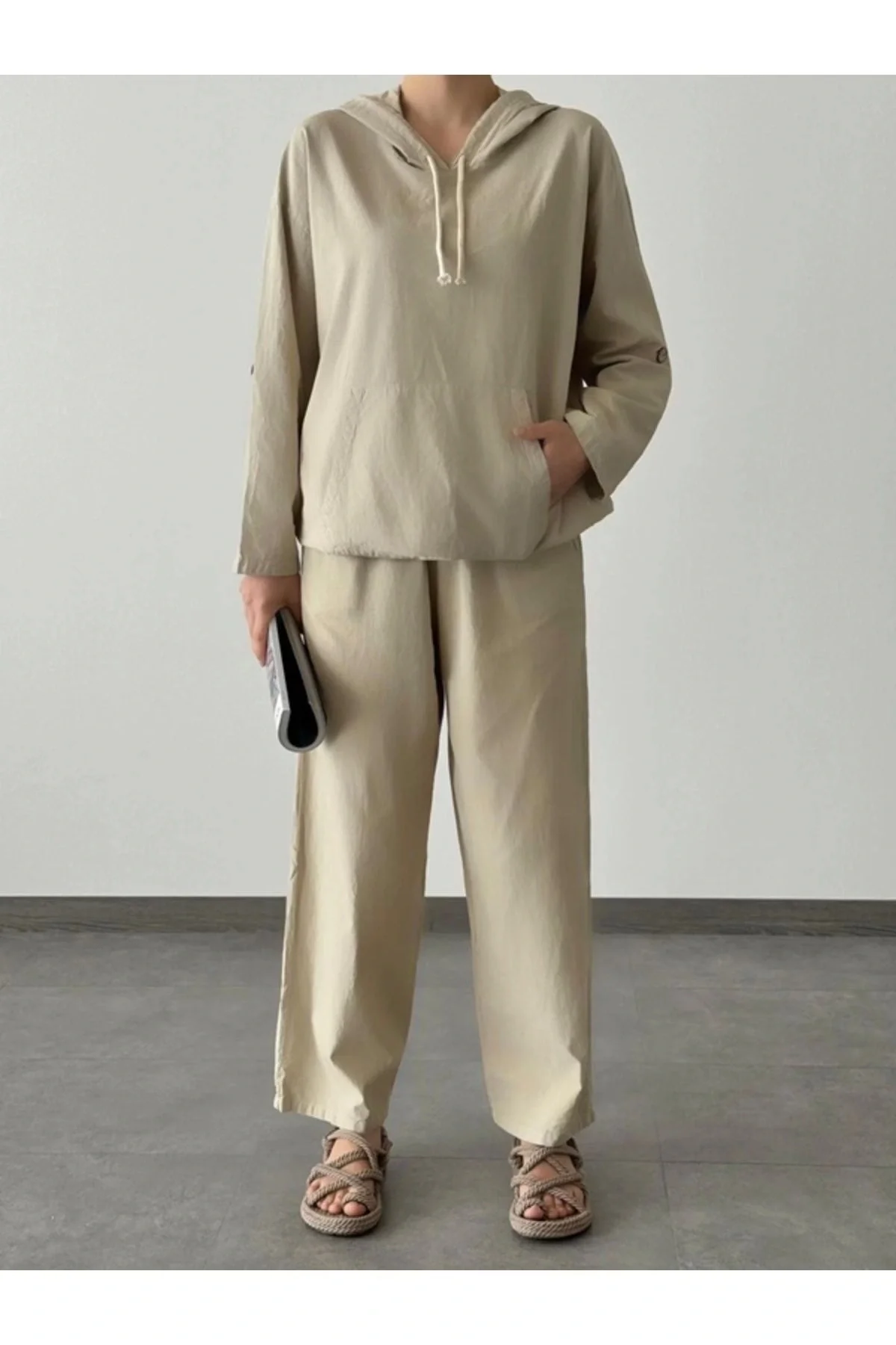 Pamuklu Kapşonlu üst ve Pantolon Takımı-Bej
