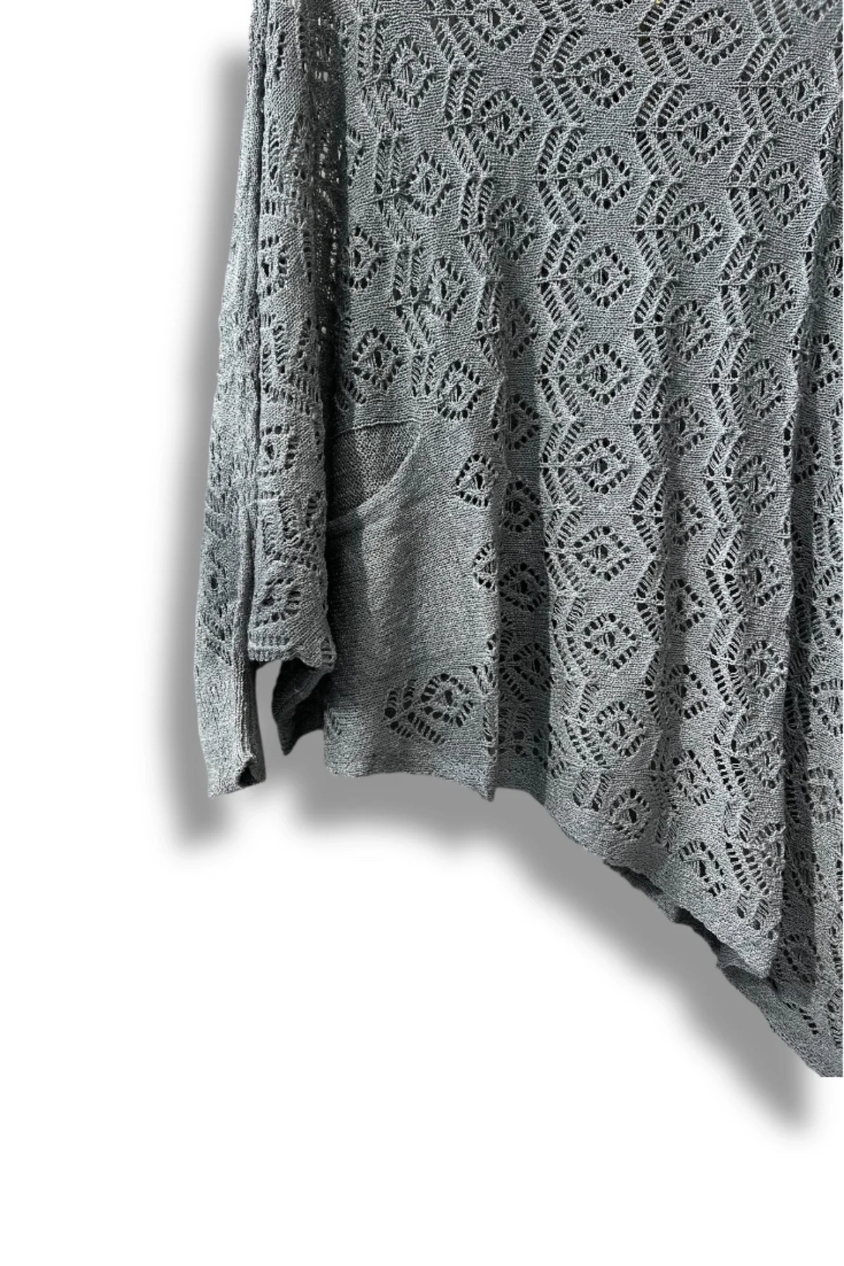 Kadın Merserize Ajurlu Asimetrik Triko Bluz – Standart Beden (38-48 Uyumlu)