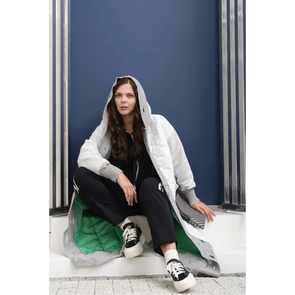 Kadın Kapitone Uzun Mont - Kapüşonlu Oversize Mont - 38-46 Beden Uyumu - Kışlık Rahat Şık
