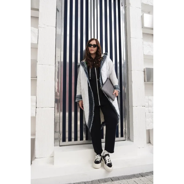 Kadın Oversize Kapüşonlu Şişme Mont | Standart Beden (38-46) Uyumlu | Rahat ve Şık Tasarım