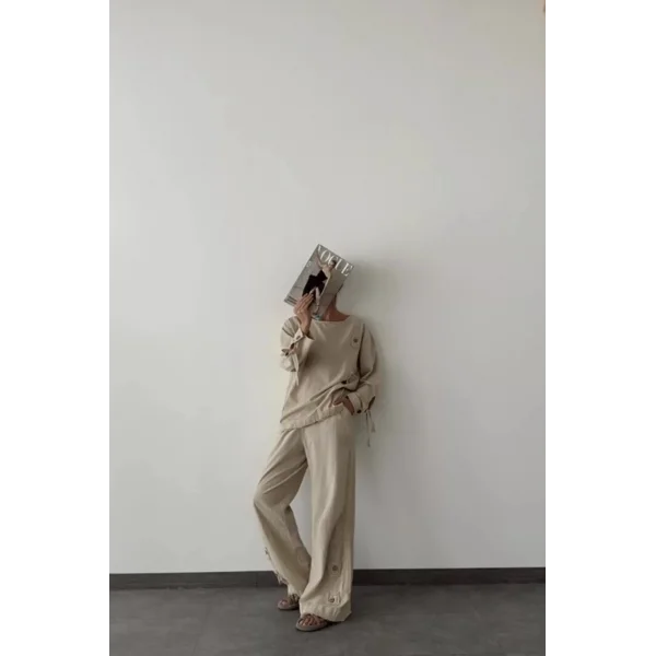 Kadın Pamuklu Düğmeli Bluz ve Pantolon Takımı-Bej