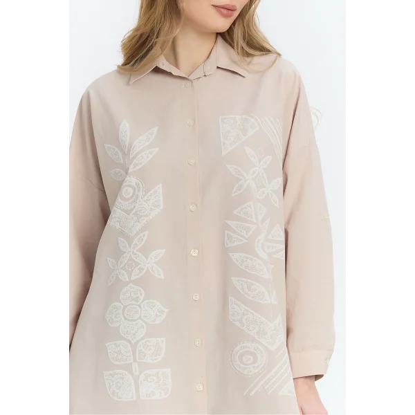 Şili çiçek figürlü oversize kadın gömlek-Bej