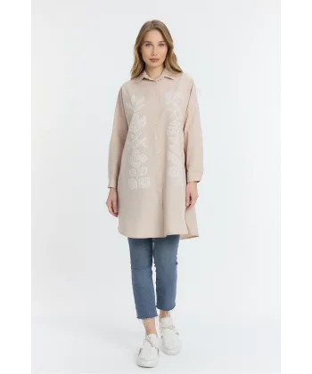 Şili çiçek figürlü oversize kadın gömlek-Bej