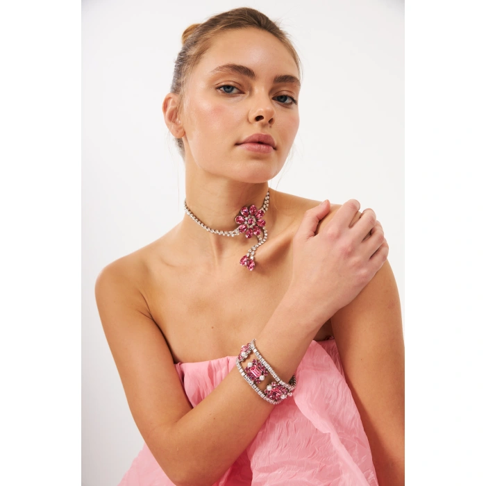 ROMANTICA CHOKER
