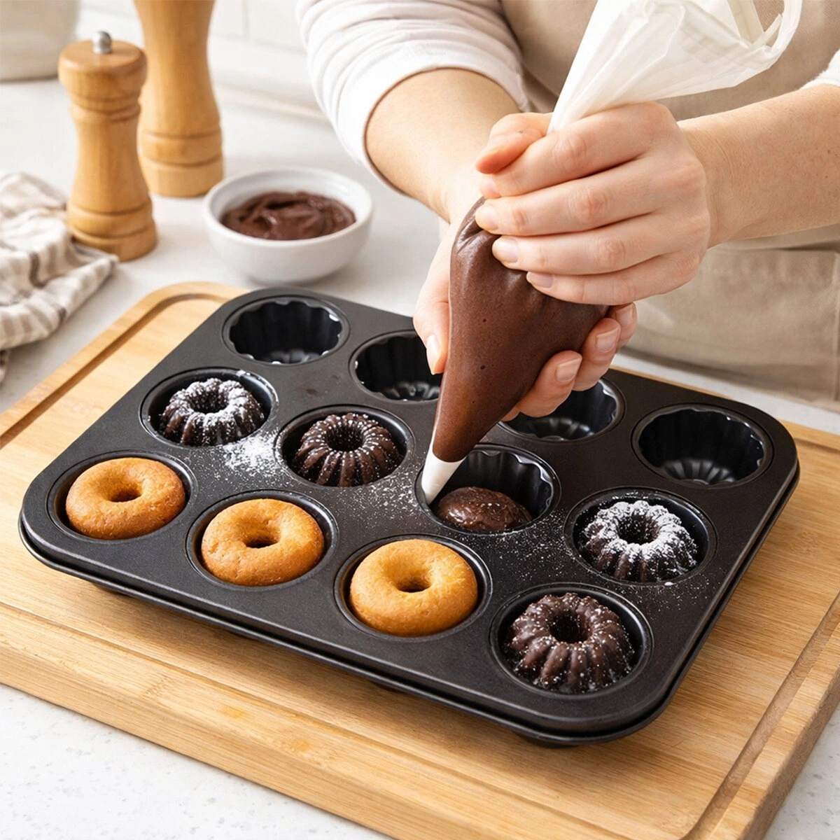 İBİCO İ22-378 ( 12 GÖZLÜ ) ( METAL & SİYAH ) ( ŞEKİLLİ ) MUFFİN & KEK KALIP*60