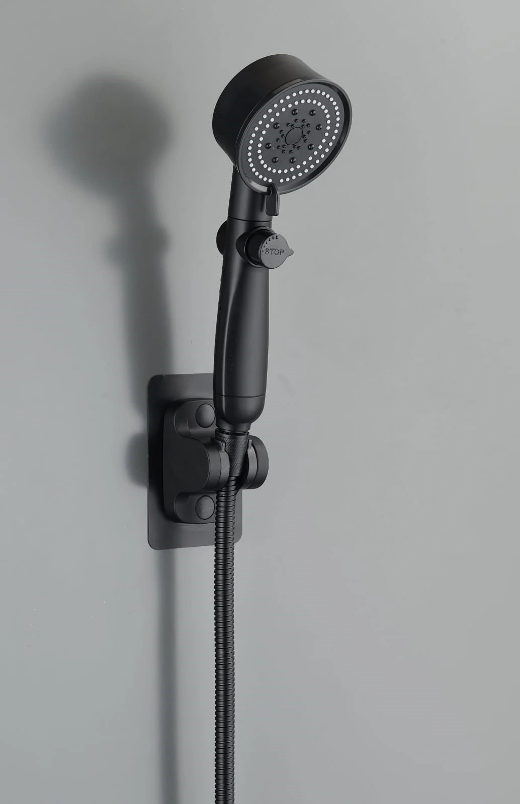 İBİCO ROYAL ( SİYAH ) ( PERVANELİ ) ( KADEMELİ ) ( STOPLU )  DUŞ BAŞLIK *100