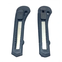 ZİMAK ZMK-1313 ( RENKLİ PLASTİK ) FALÇATA MAKET BIÇAK ( 18MM )*36X20