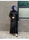 MİHRİBAN DEERİ KOLYE DETAYLI ELBİSE SİYAH