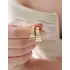 Çizgi Desenli Hologramlı Altın Küpe