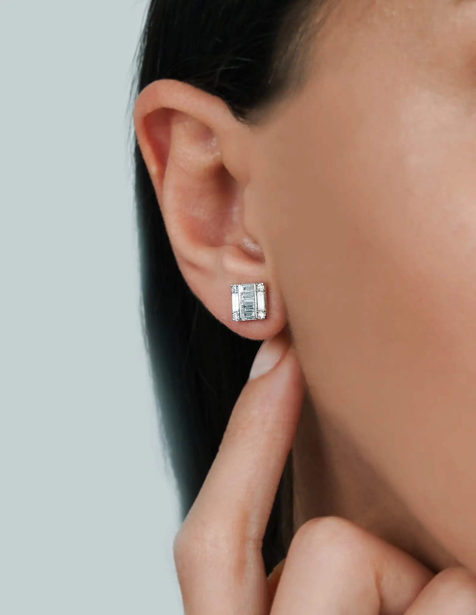 0.80 Ct. Pırlanta Baget Küpe