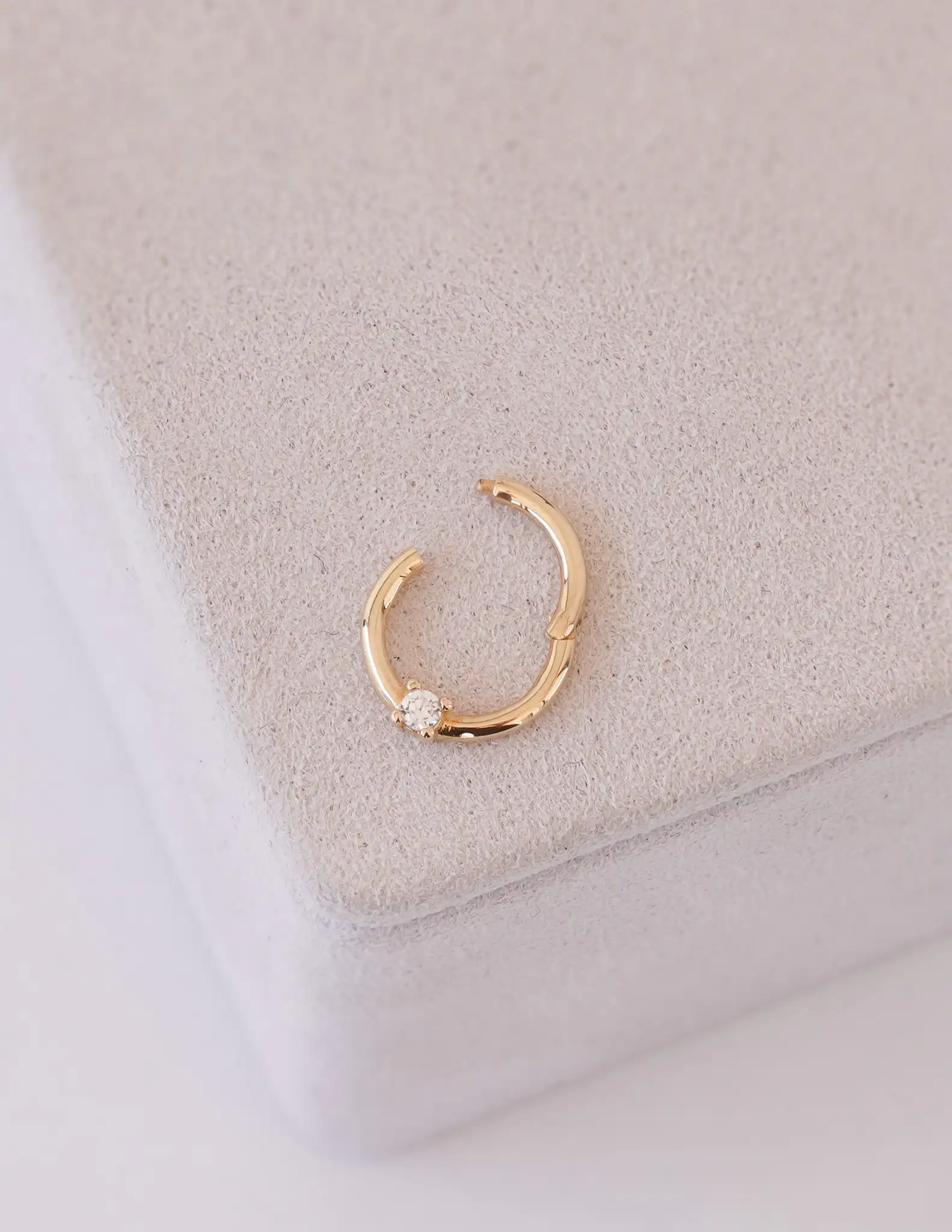 Tektaş Helix Piercing