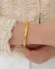 22 Ayar Altın Dövme Desenli Kelepçe Bileklik