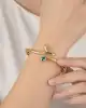 Aqualis Taşlı Kelepçe Bileklik