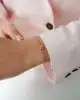 Baget Taşlı Altın Çiçek Bileklik
