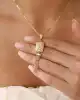 Çizgi Desen Zincirli Altın Kolye