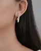 Geometrik Uçlu Sallantılı Altın Küpe